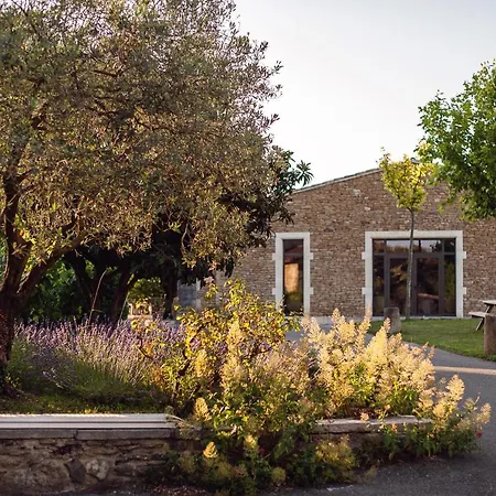 Hotel Domaine De Montine De Charme Grignan