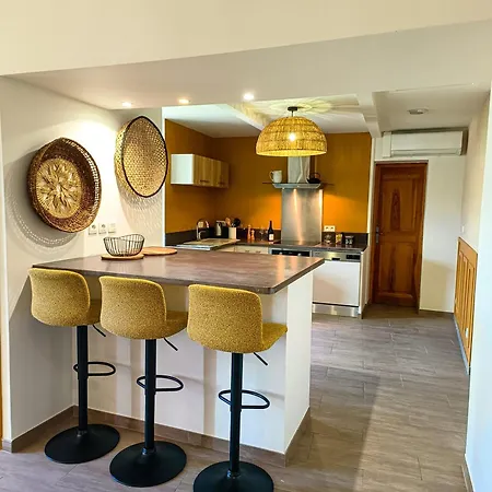 Hotel Domaine De Montine De Charme