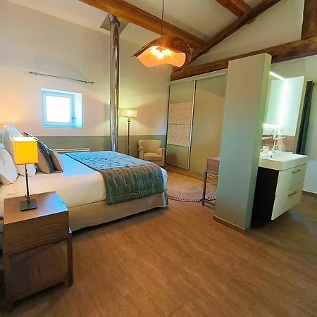 Domaine De Montine De Charme